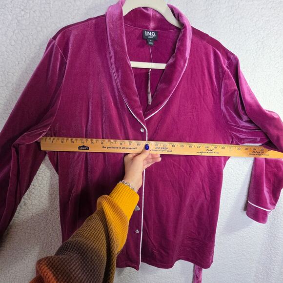 INC NWT XL Pink Velvet w White trim Shawl W belt Top Buttondown Relaxing Lounge - Picture 7 of 14